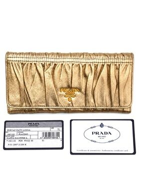 Prada Milano Womens Nappa Gaufre Continental Gold Leather Clutch Wallet Platino
